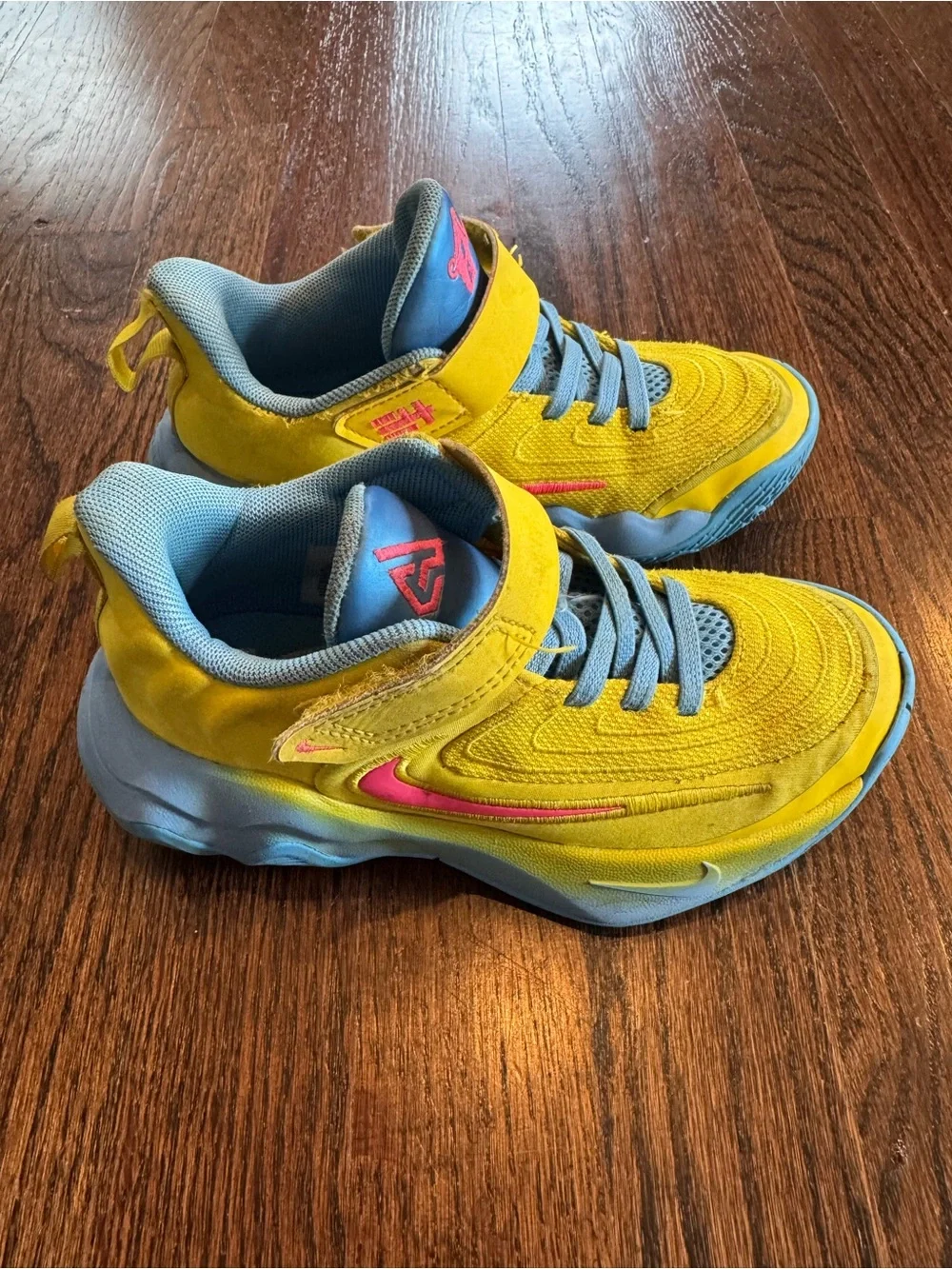 Giannis Immortality 4 SE little kids’ sneakers